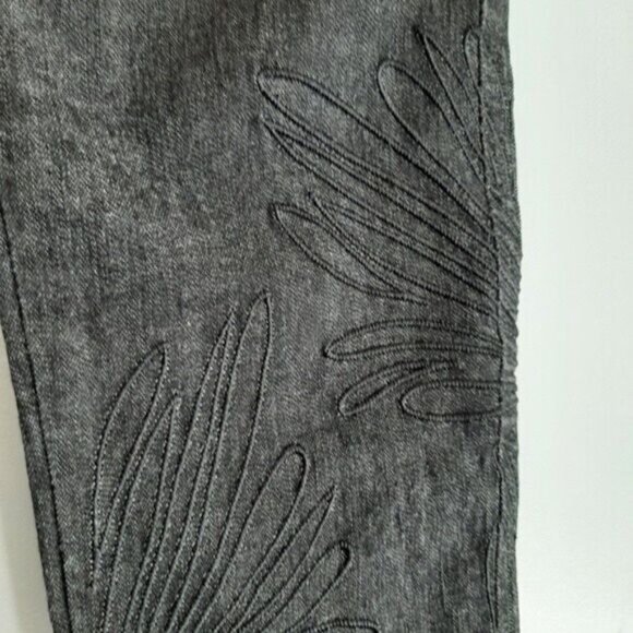 NILE Organic Cotton Tonal Embroidered Floral Skinny Crop Jeans Sz S - Picture 7 of 14